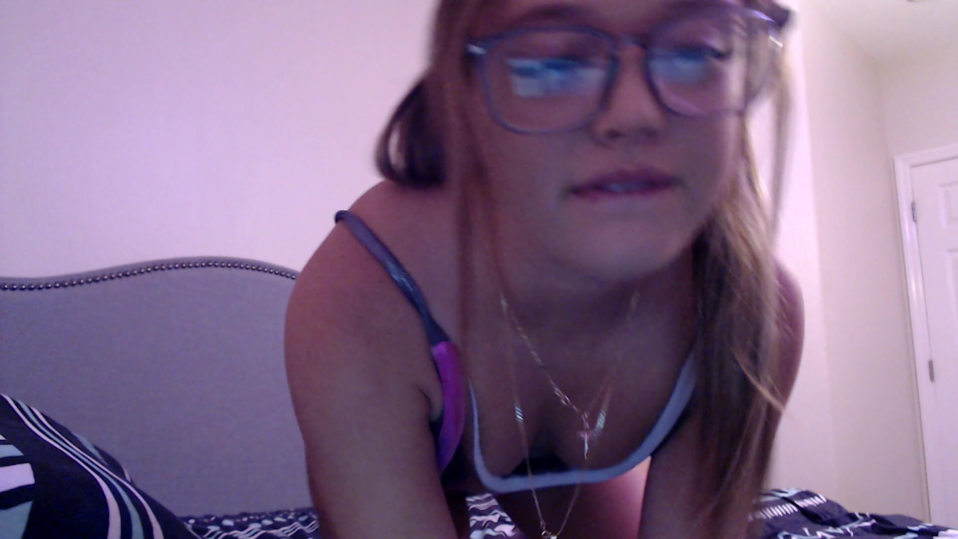 a peek behind the curtain a glimpse into her private world