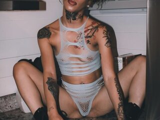 Delilah-Dvine
